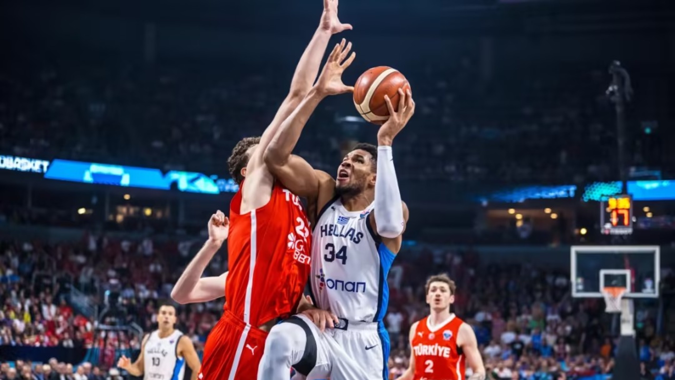 希腊男篮完胜中国男篮,保罗爆发神勇的简单介绍 希腊男篮完胜中国男篮,保罗爆发神勇的简单介绍