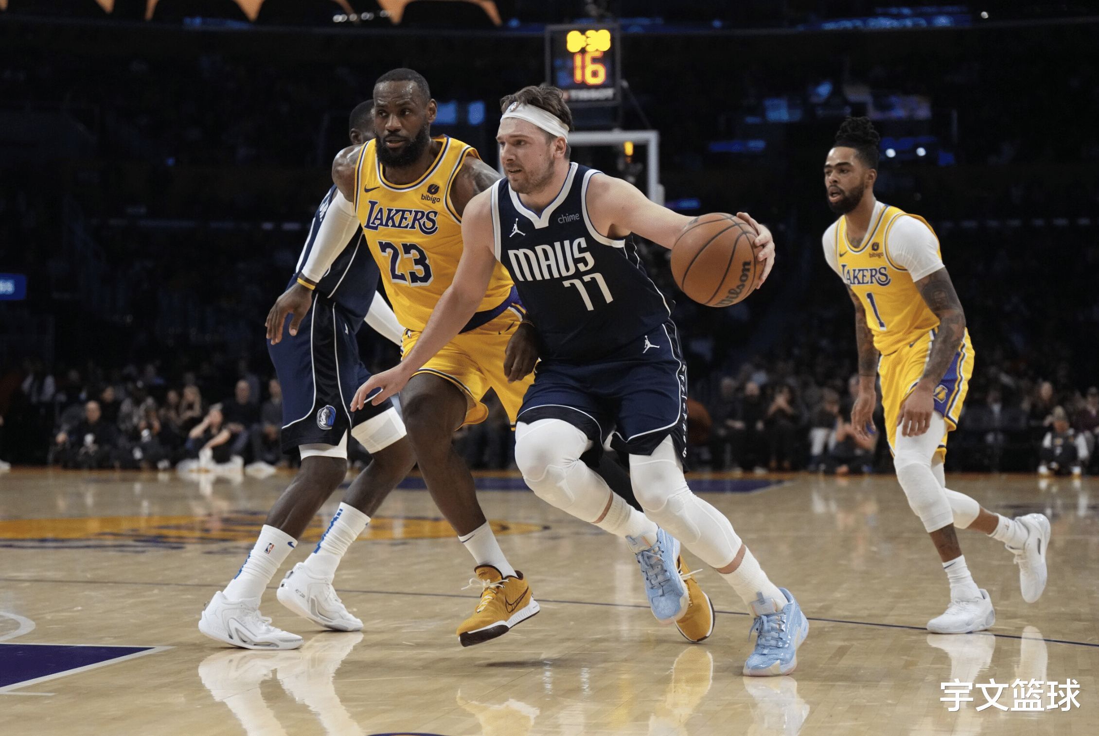 马刺队备战接下来的比赛,冲击季后赛的简单介绍 马刺队备战接下来的比赛,冲击季后赛的简单介绍