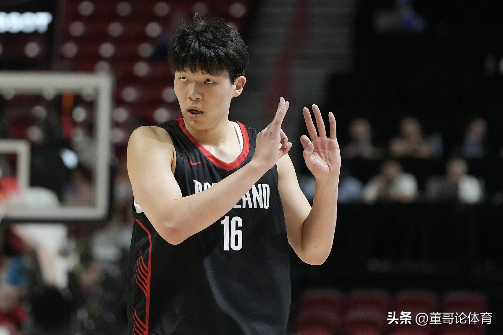 开拓者主场力克鹈鹕，豪取七连胜