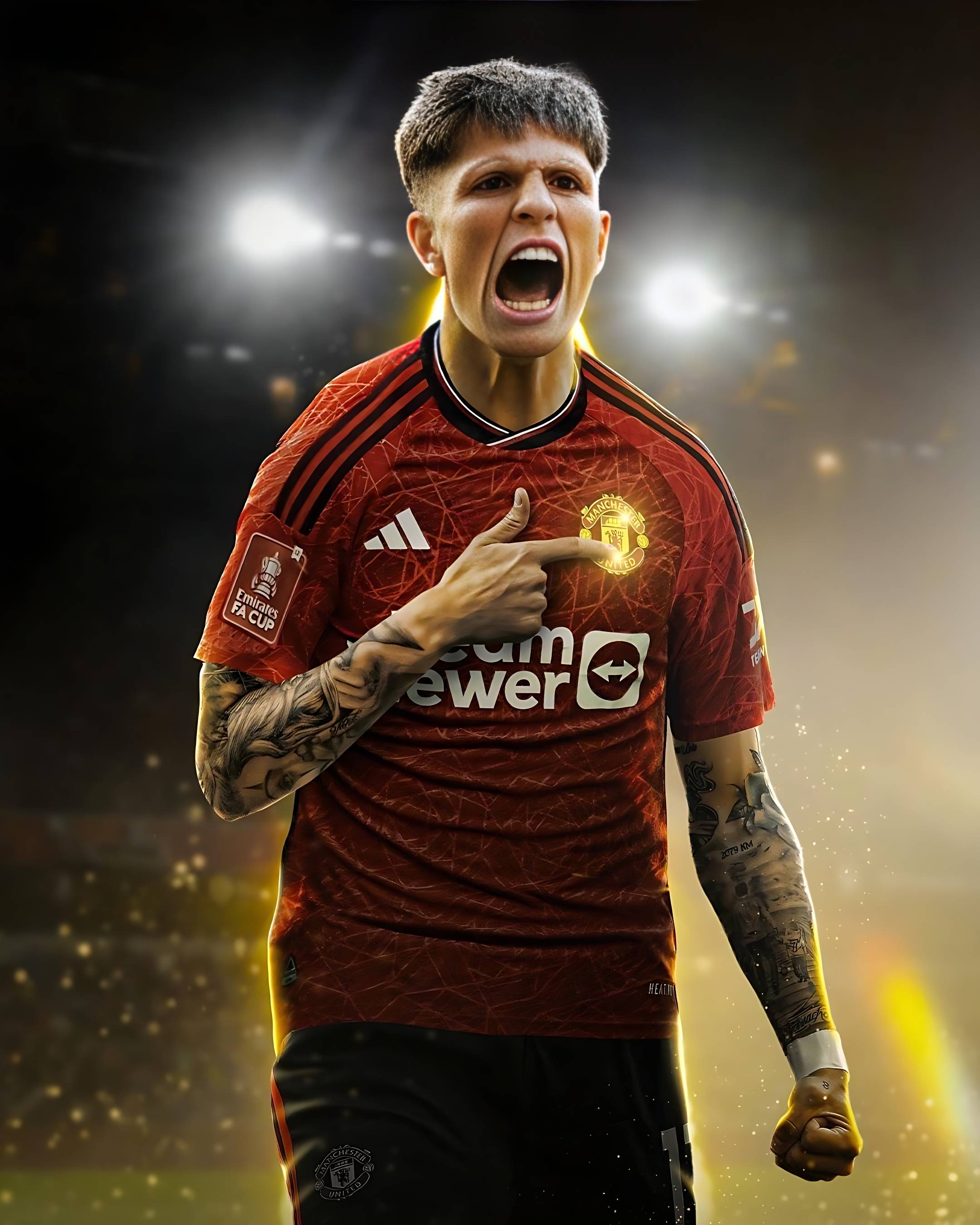 曼联球队的新引援在训练中展现出色，或将成为球队的核心的简单介绍