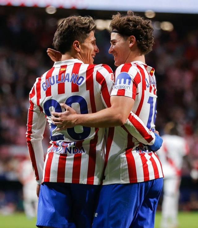 包含竞争激烈！欧洲俱乐部冠军联赛精彩上演的词条