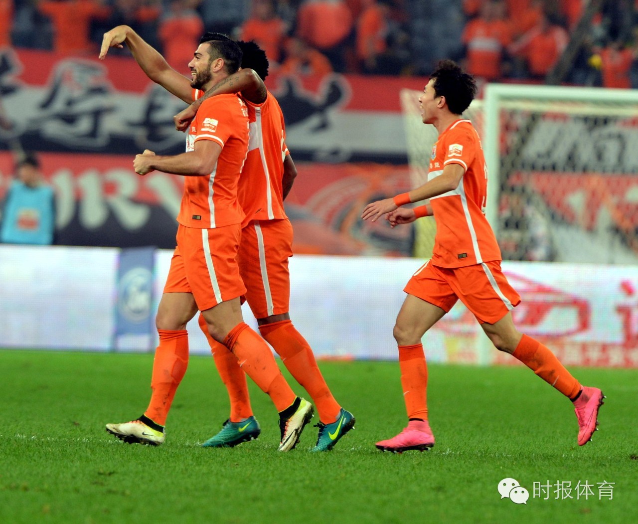 开云体育官方网站-关于重庆力帆队成功晋级，一路领先的信息