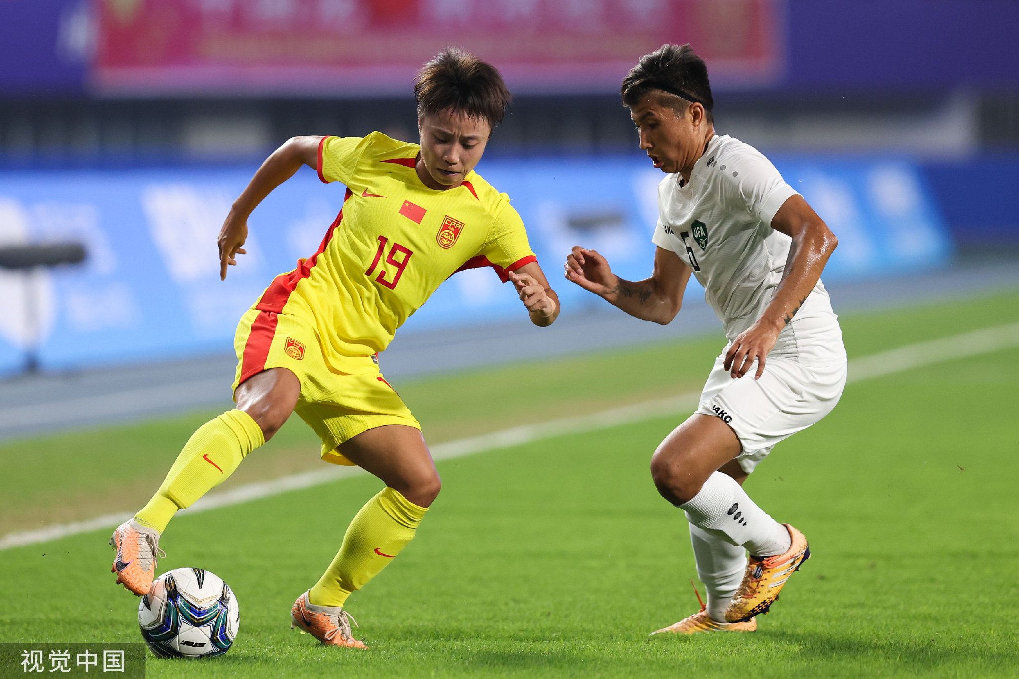 开云体育APP下载-亚洲女足比赛精彩对决引发关注