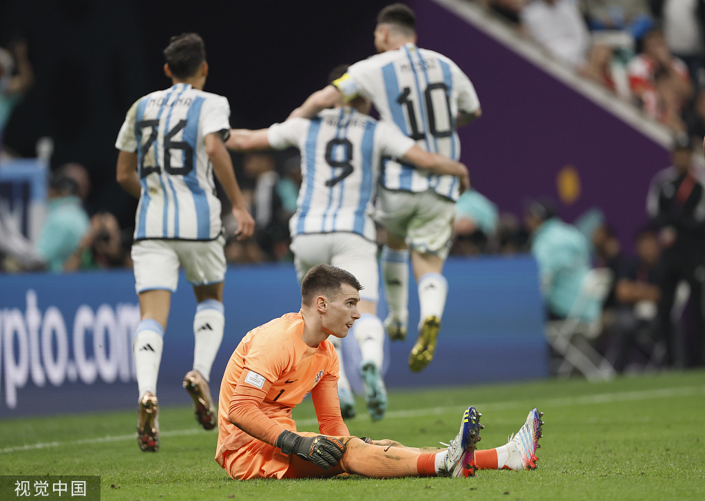 尤文绝地反击巴西,阿尔瓦雷斯关键制胜 尤文绝地反击巴西,阿尔瓦雷斯关键制胜