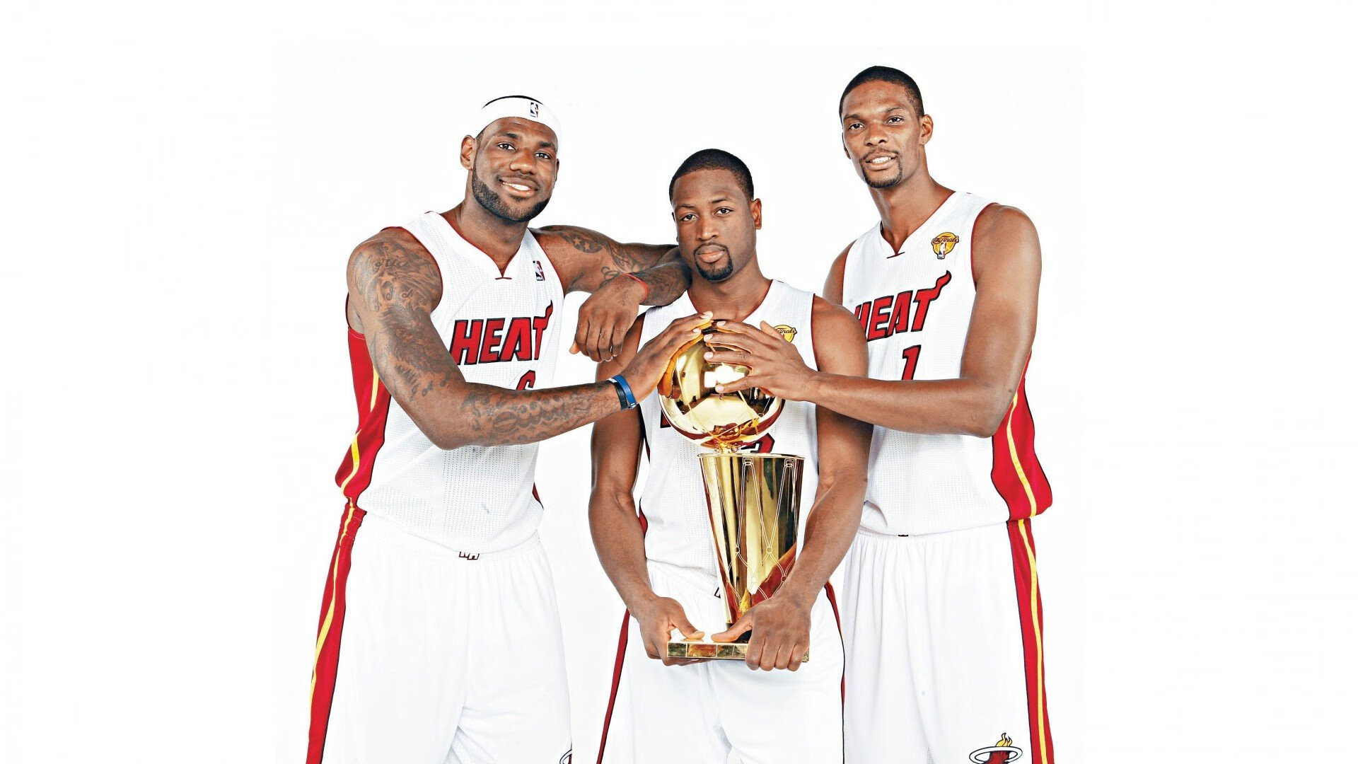 开云体育下载-从威斯特法伦到雅温得，孔德的关键节点如何串联起多特蒙德与喀麦隆的足球叙事